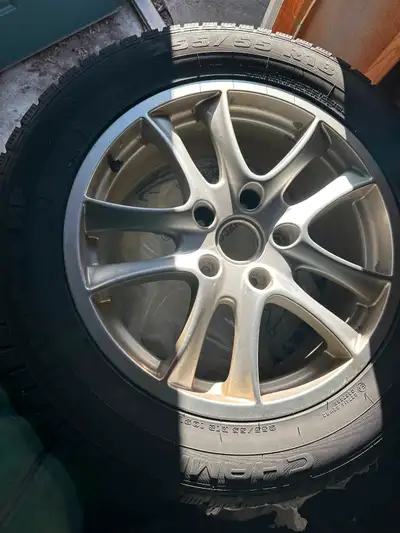 OEM PORSCHE CAYENNE - RIMS + TIRES 255 / 55 R18 4 RIMS + 4 Tires Previously on a 2009 Porsche Cayenn...