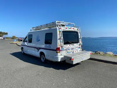 It's time to find a new owner who wants to join the Rialta club. This vehicle has been well maintain...