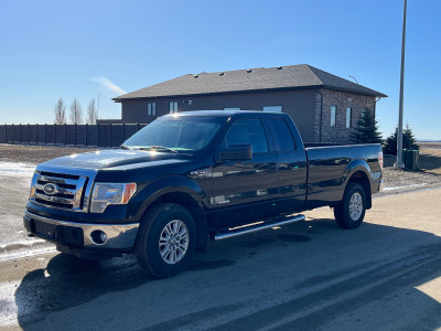 2011 F150 Supercab 4x4 8’ bed 