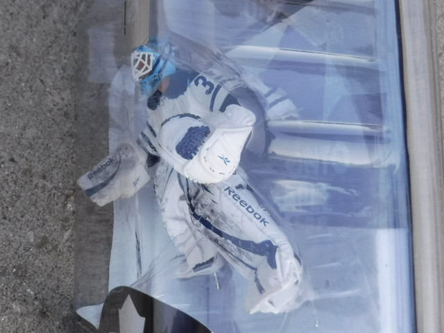 Jean-Sébastien Giguère goalie figure, Toronto Maple Leafs in Toys & Games in Cambridge - Image 4