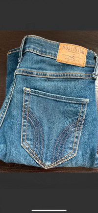 Women’s Hollister California Dark Blue Skinny Jeans Size 0L/ XS