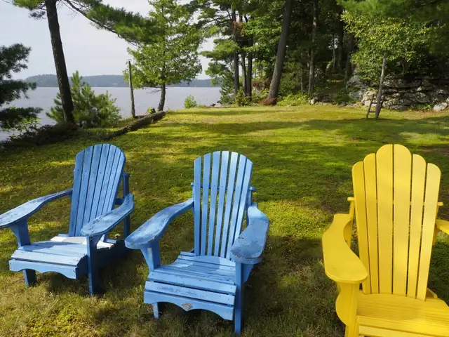 Ice House Getaway at Isle O Pines Muskoka in Ontario in Canada - Image 9