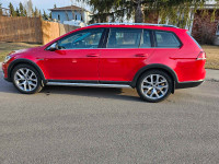 Selling my 2018 VW Alltrack 