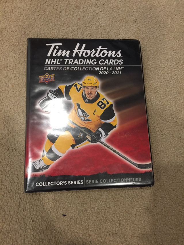 Tim Hortons 2020-21 full base set with binder in Arts & Collectibles in Hamilton