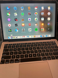 Apple Macbook Air 2019 Used but great condition 
