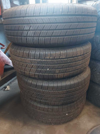 4 Michelin 195/60/15 Tires