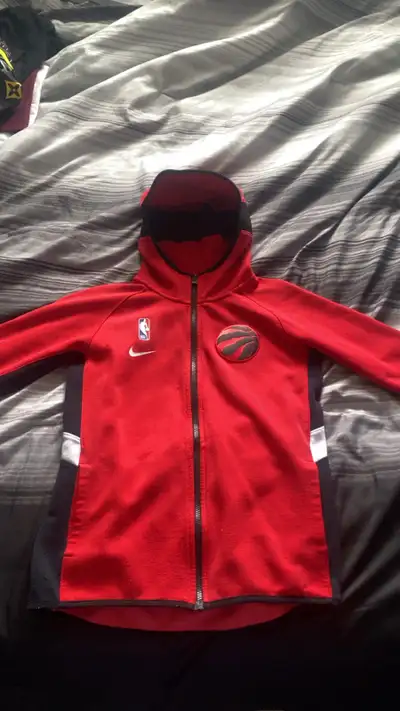 Toronto Raptors Nike therma flex hoodie (youth medium), View more