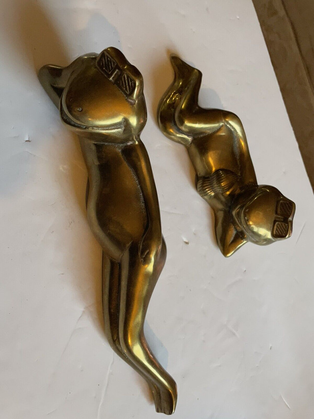 solid Brass Frog Boy and girl  in Other in Mississauga / Peel Region - Image 2