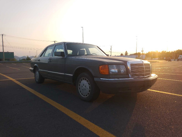 Mercedes 300d turbo diesel dans Autos et camions  à Lac-Saint-Jean