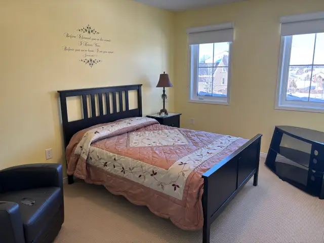 Room 4 Rent - Ajax - PRIV BATH