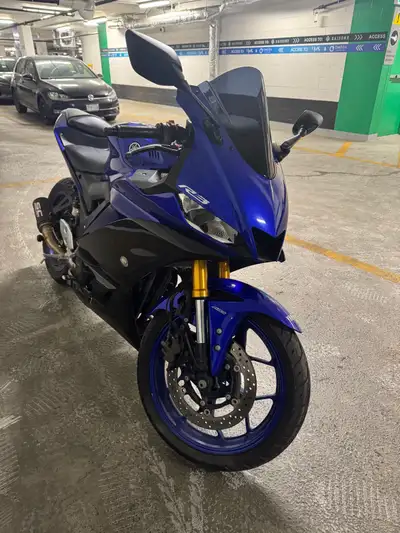 2019 Yamaha R3 ABS 36,000 km Well maintained and runs as expected. Suitable for newer riders or anyo...