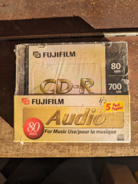 Box of five Fujifilm CD-R