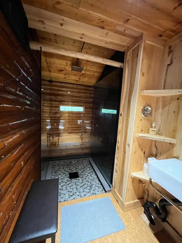 LODGE AND COTTAGES -RESERVE YOUR SUMMER STAY, NOW ! in Ontario in Canada - Image 15