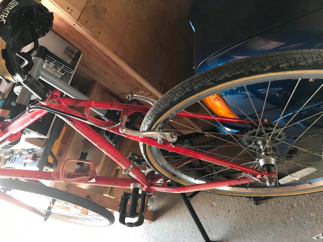 Rocky Mountain Bike Hammer (1988) 26 inch wheels in Road in Calgary - Image 4