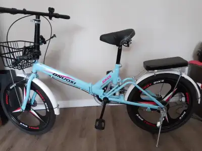 Two single-gear foldable bikes used like new 50 CAD each