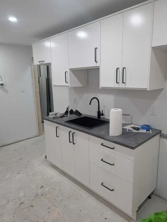 qualified plumber 65669418668930120
