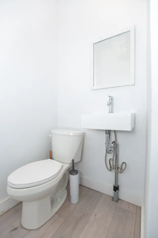 Photo 9