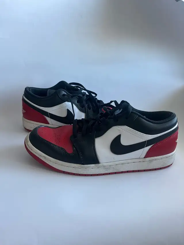 Nike Vintage Men's Air Jordan 1 Low 'Bred Toe' in size 10.5