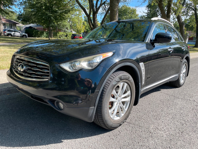 2010 Infiniti FX35 dans Autos et camions  à Ville de Montréal