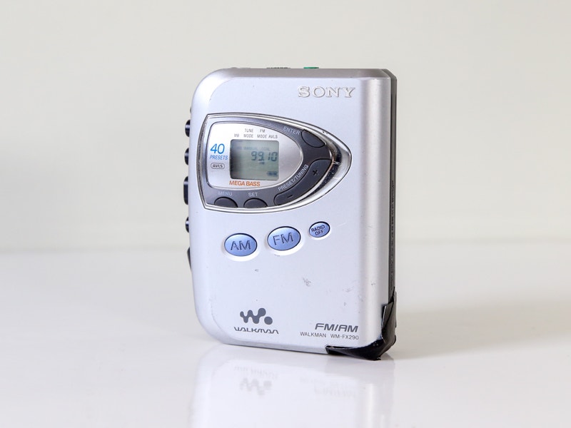 Sony Walkman MEGA BASS AM/FM Radio Cassette Player General