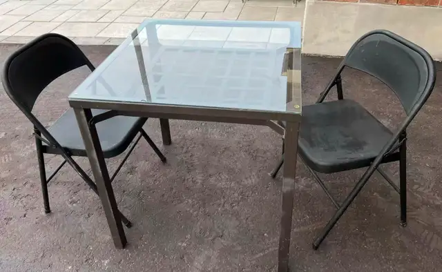 Glass Top Dinning Table & 2 Folding Chairs63838168201473120