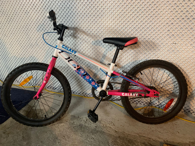 20 Inch Galaxy DCO Kids' Bike, View more