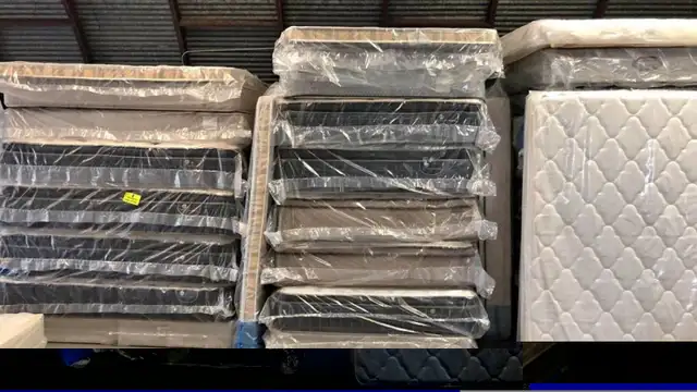 ️⃤MEGA SALE QUEEN DOUBLE AND SINGLE SIZE USED MATTRESSES in Beds & Mattresses in Delta/Surrey/Langley - Image 7