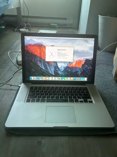 2009 MacBook Pro 13” (C2D/4GB/160GB), View more