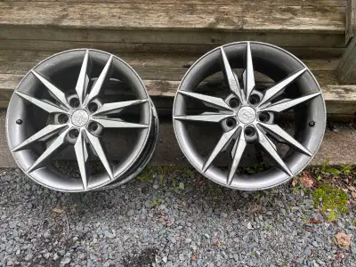 2 - 19 inch alloy rims of Hyundai Sonota. Scraped up a bit as per photos. Some corrosion as per phot...