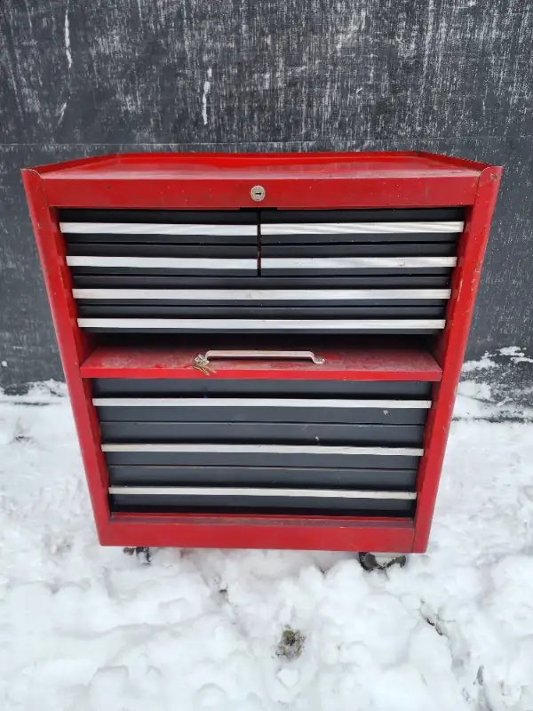 Craftsman 9 Drawers Rolling Toolbox Tool Cabinet On Wheels in Tool Storage & Benches in Windsor Region - Image 2
