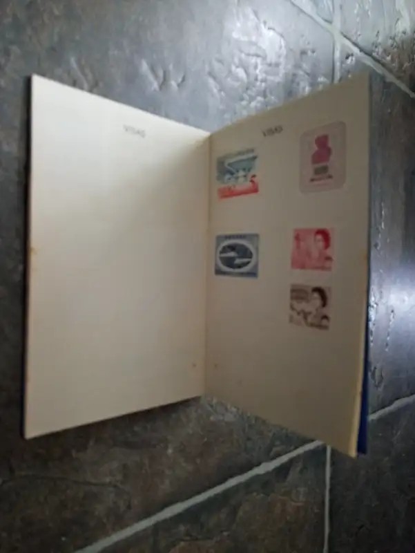 Passeport Expo 67-Antiquité in Arts & Collectibles in St-Georges-de-Beauce - Image 10