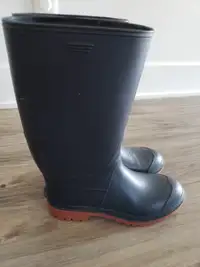 Botte de pluie imperméable size 8 Waterproof Rubber Rain Boot