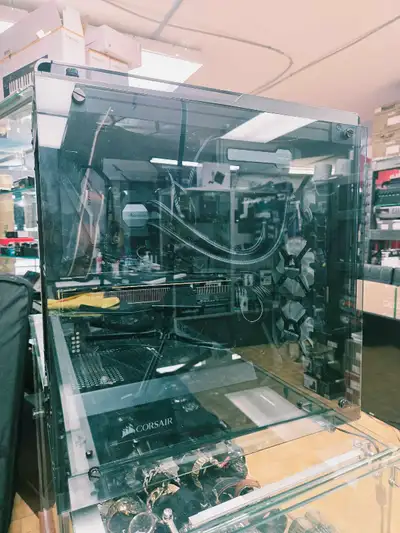 Tour d'ordinateur gaming I7 16GB RAM 1TO, View more