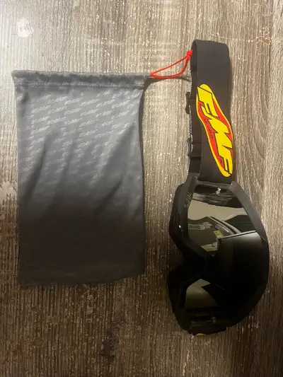 Fmf 100% collab goggles Worn 1 time not a single scratch on the lense