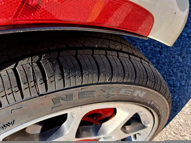 2012 FIAT FOR SALE in Cars & Trucks in City of Toronto - Image 8