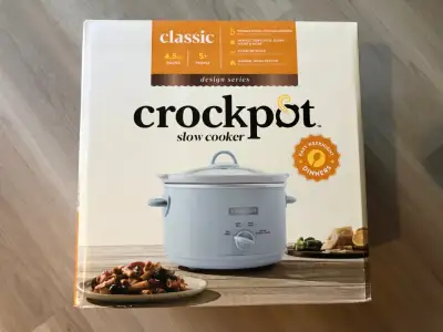Move out sale: Crockpot 4.5qt slow cooker, View more