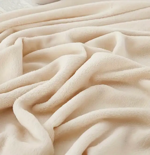 NEW Milk Velvet Flat Sheet | Ultra Soft & Warm | Cream White in Bedding in Ottawa - Image 4