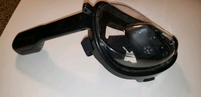 Full face Snorkeling mask with antifog system in Water Sports in Oakville / Halton Region - Image 3