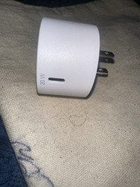Brand new iPhone 15 charger adapter no wire