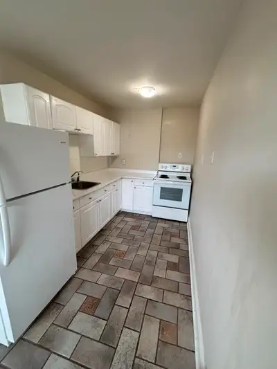 2 Bedroom Apartment For Rent- Heat and Water Included