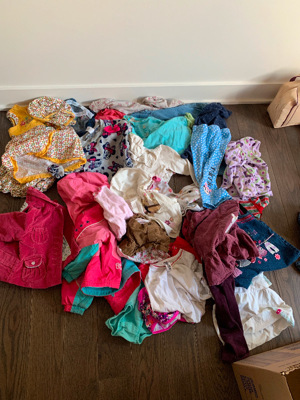 Vêtements pour bébé filles 18 mois dans Vêtements - 12 à 18 mois  à Ouest de l’Île - Image 2