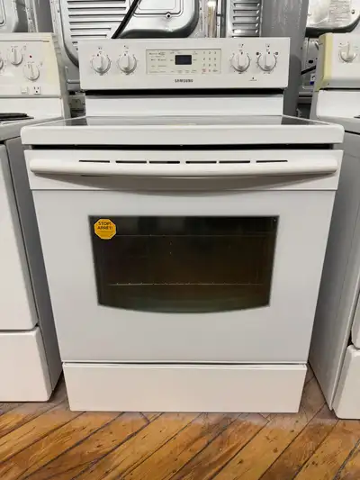  Samsung white glass top stove, View more