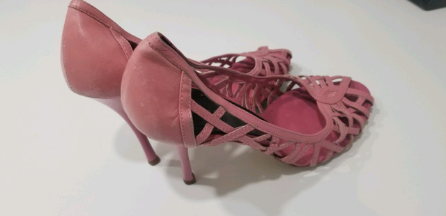 Pink shoes in Women's - Shoes in City of Toronto - Image 4