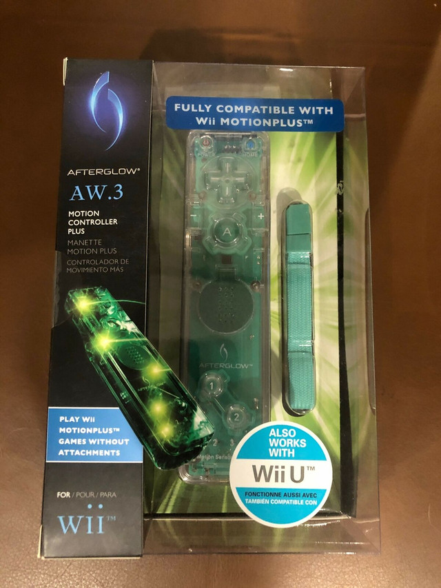 Wii / Wii U controller  in Nintendo Wii U in Winnipeg
