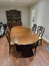 French Provincial Dinning Room Set w/ Buffet ONLY $1299 OBO