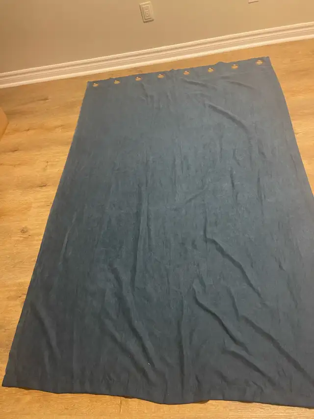 Curtain 213 cm X 138 cm62863729702785122