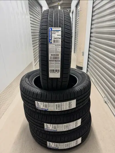 RETAILS $1300 WITH TAX IN STORES 2024 DOT MICHELIN DEFENDER 2’s 225/60/R18