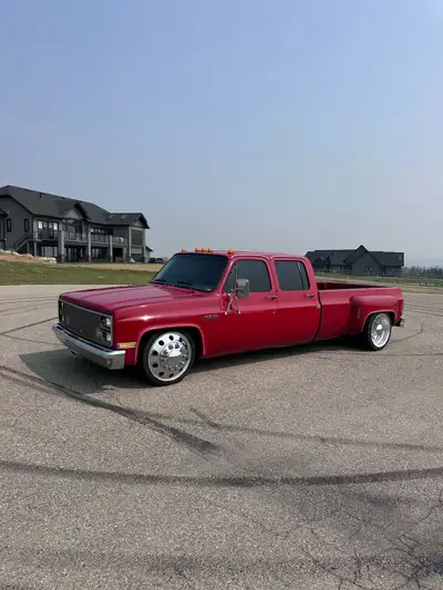 1984 C30. 454 with an sm465. Truck runs drives and stops great. lowered with a switch suspension 6/8...