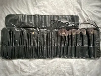 Only used for a few weddings and prom girls. Belt and brushes are all in excellent condition. $90 fo...