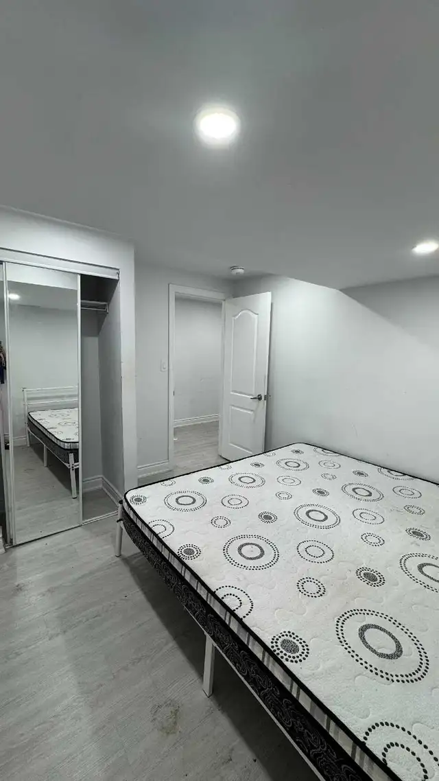 Rooms  for rent near Conestoga college in Long Term Rentals in Kitchener / Waterloo - Image 4